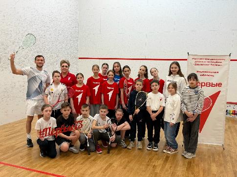 Первые города Ульяновска погрузились в динамичный мир сквоша